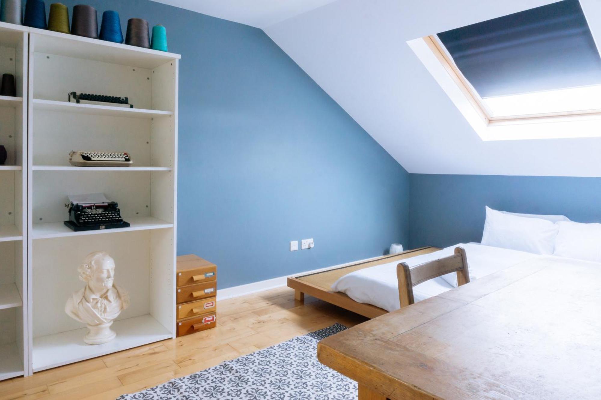 Stylish 3 Bedroom Apartment Near Hollyrood Park Единбург Екстериор снимка